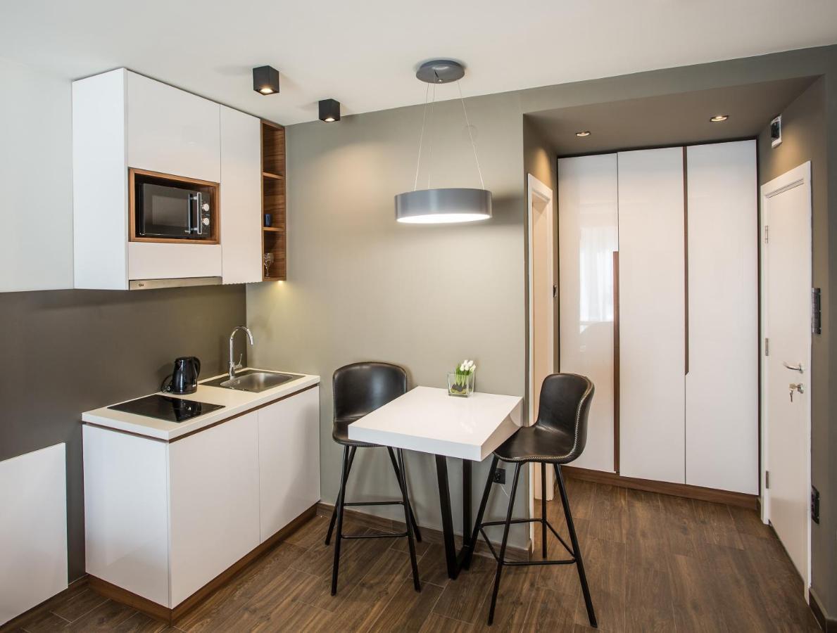 Sacher Apartments Ni Eksteriør billede